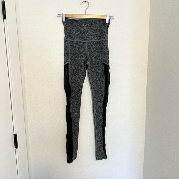 Beyond Yoga Classic Spacedye Mesh Side Panel Leggings Gray Size XS Women’s - Picture 2 of 9
